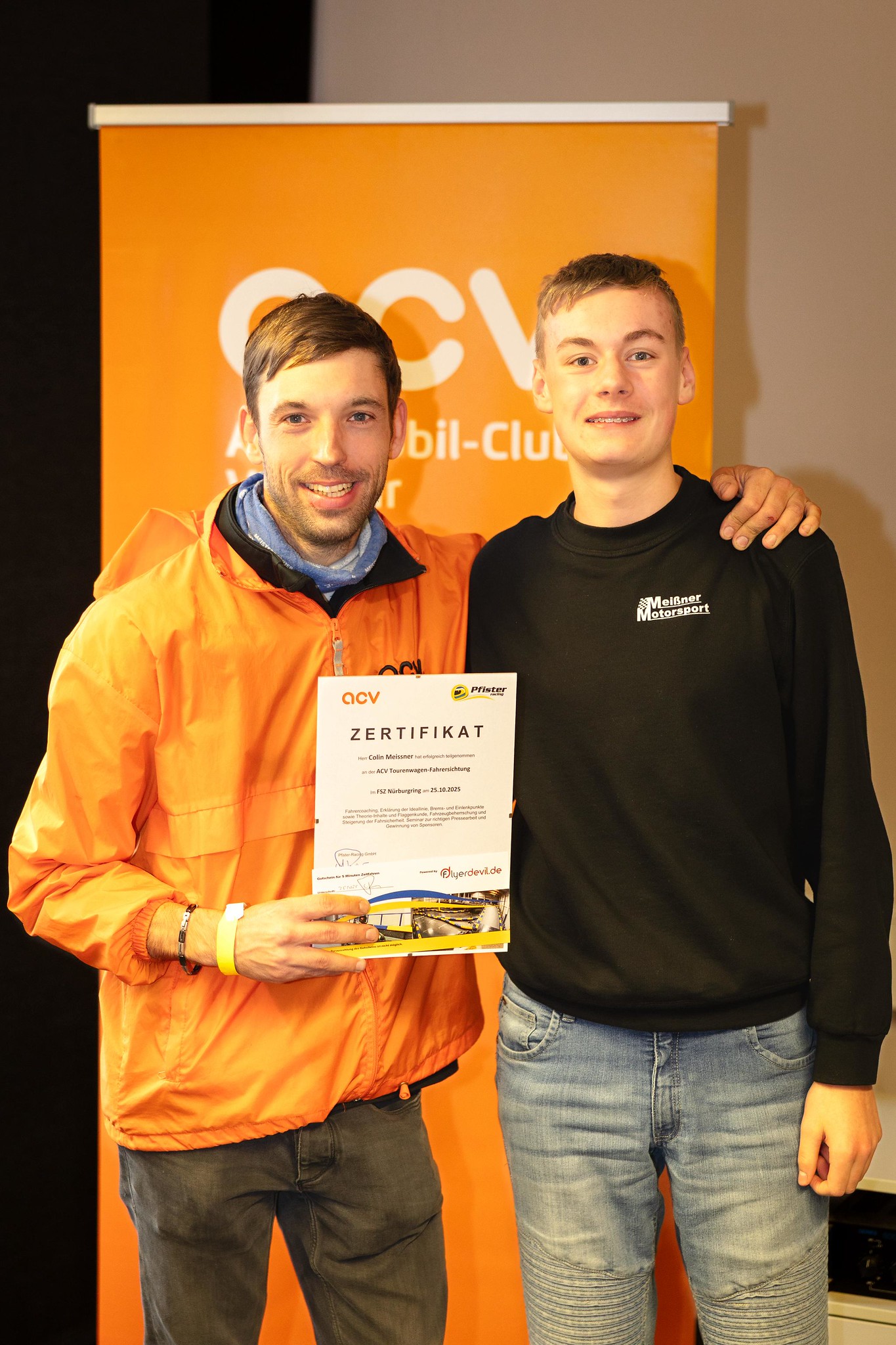 54885600703 9375b904e9 k